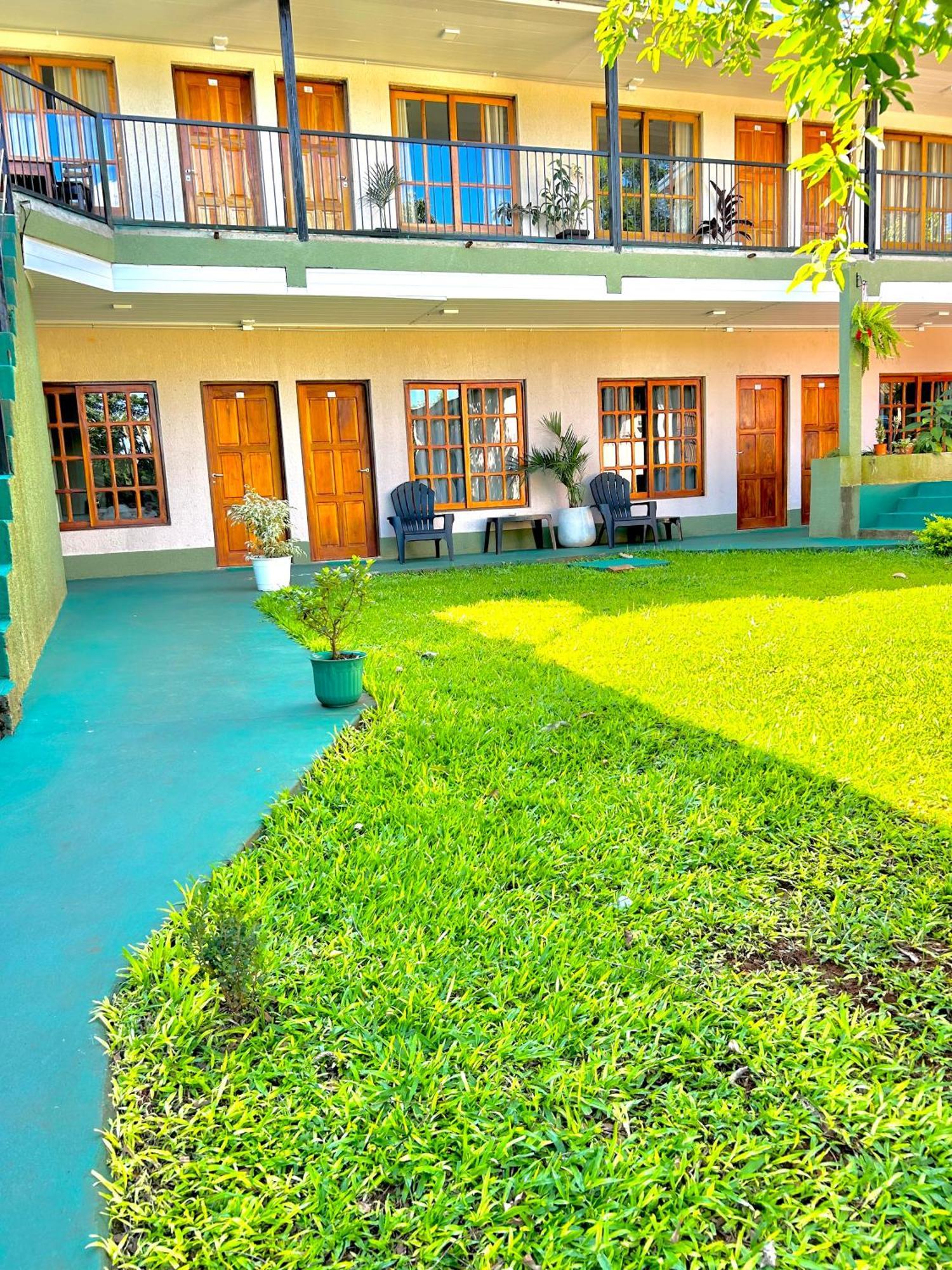 Tupa Hotel Iguazu Puerto Iguazu Ngoại thất bức ảnh